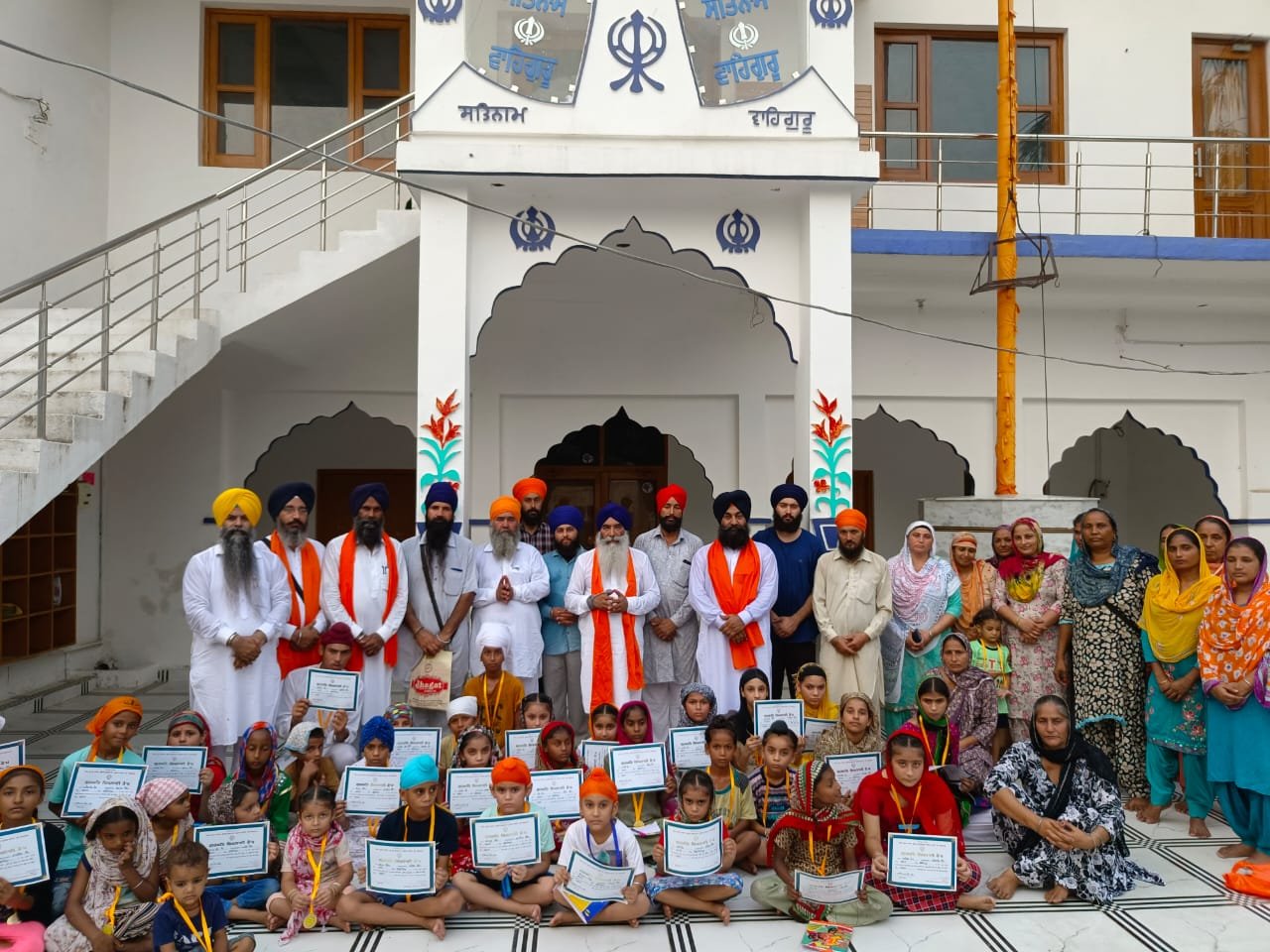 शिरोमणि समिति ने गुरुद्वारा सिंह सभा कर्णमा में बच्चों के लिए 16वें साप्ताहिक गुरमत समर कैंप का आयोजन – जत्थेदार गोरा