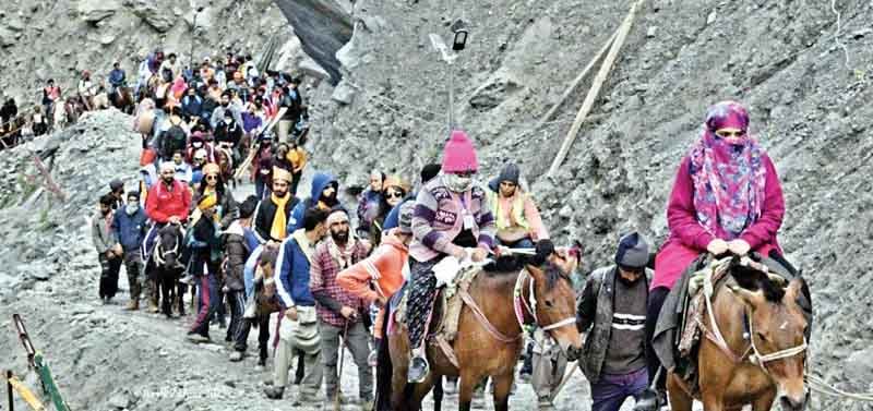 यात्रा के पहले 21 दिन में रिकार्डतोड़ तीन लाख से ज्यादा श्रद्धालुओं ने किए बाबा बर्फानी के दर्शन