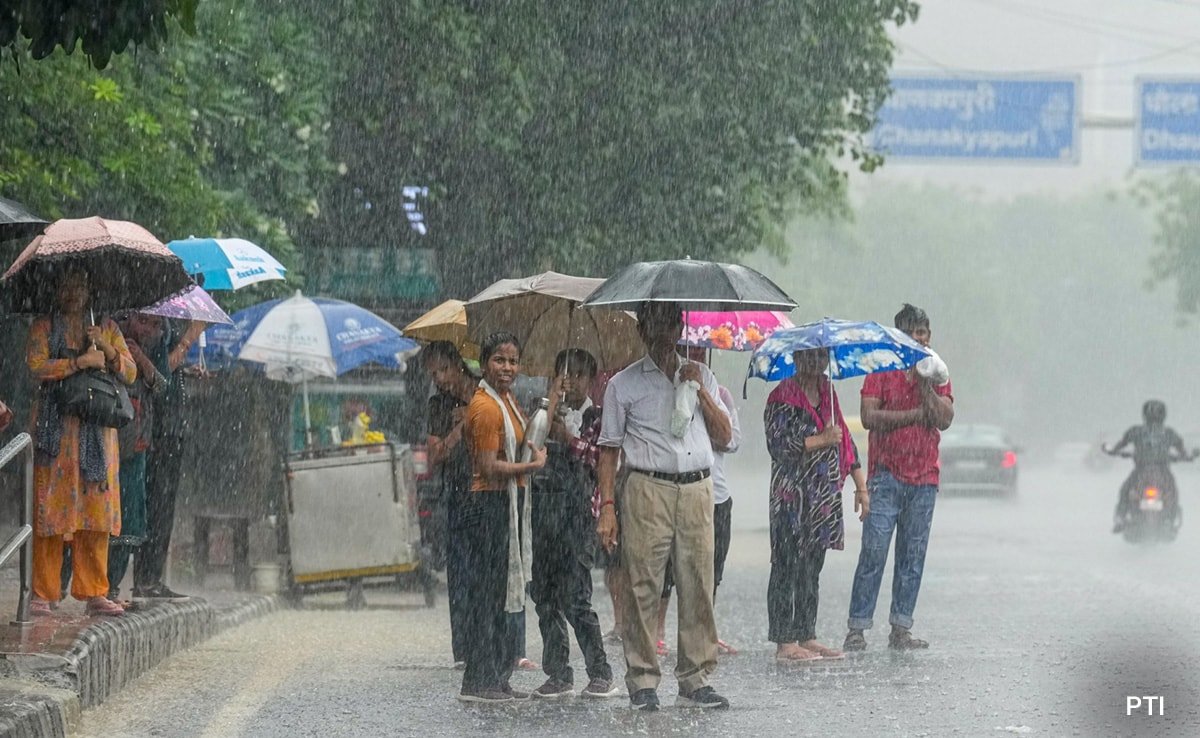 दिल्‍ली-NCR में झमाझम बारिश से मौसम हुआ सुहावना, यूपी-बिहार समेत इन राज्‍यों के लिए अलर्ट जारी