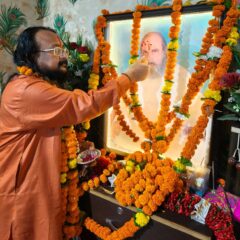 गुरु पूर्णिमा पर श्रद्धा का अद्भुत संगम: महामंडलेश्वर बंसीदास महाराज ने किया गुरुदेव भक्ति दास जी महाराज का पूजन