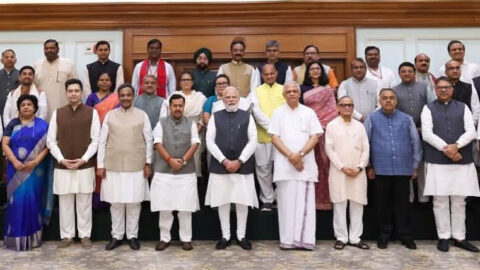 प्रधानमंत्री नरेंद्र मोदी राज्यसभा सांसद बैठक